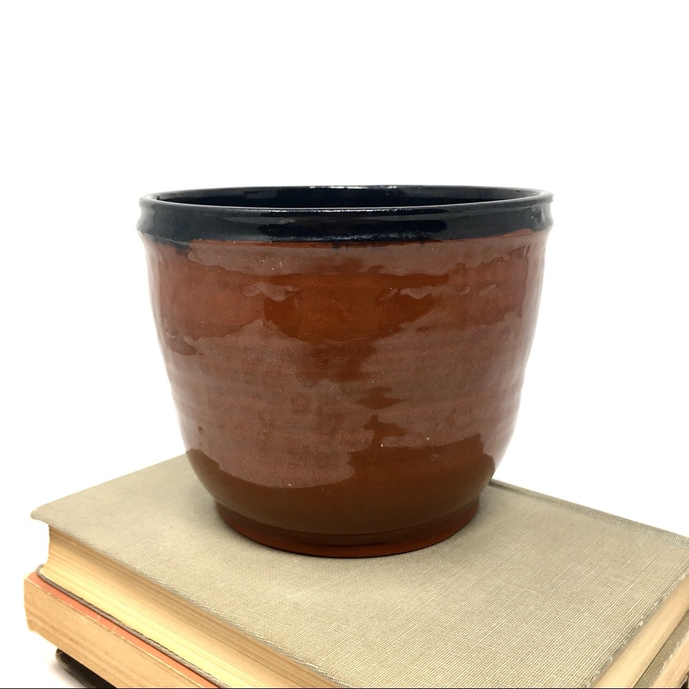 Hand Thrown Earthenware Ceramic Red Black Rimmed Bowl Cachepot Vase Planter